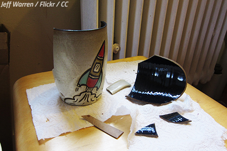 Best way to pack mugs for moving