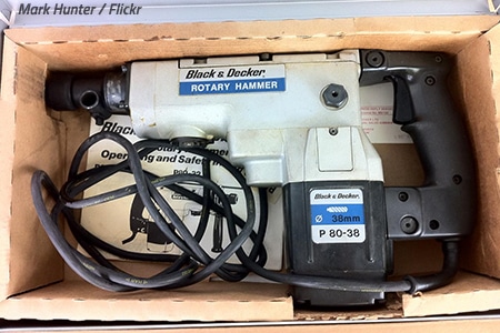 How to pack a garage to move